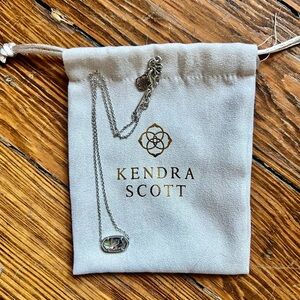 Elisa Pendant | Kendra Scott